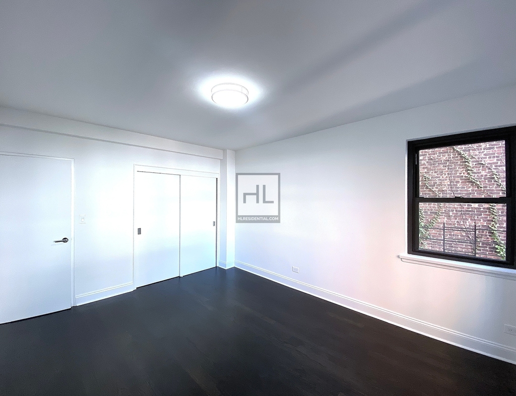 East 69th Street - Photo 2