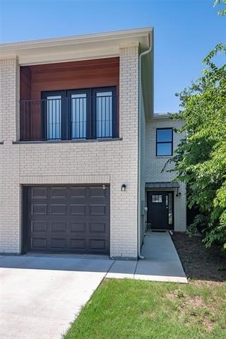 4815 Fletcher Avenue - Photo 2