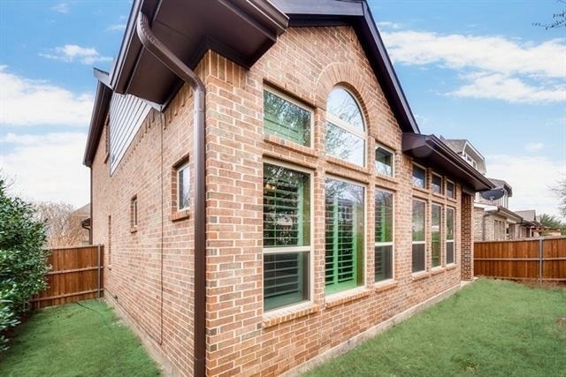 2021 Garden Park Court - Photo 27