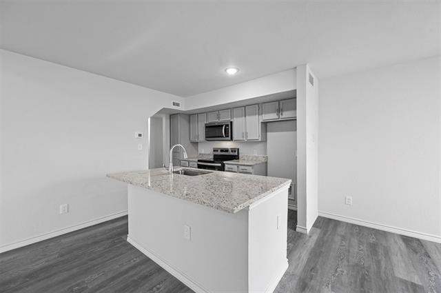 9825 Walnut Street - Photo 9