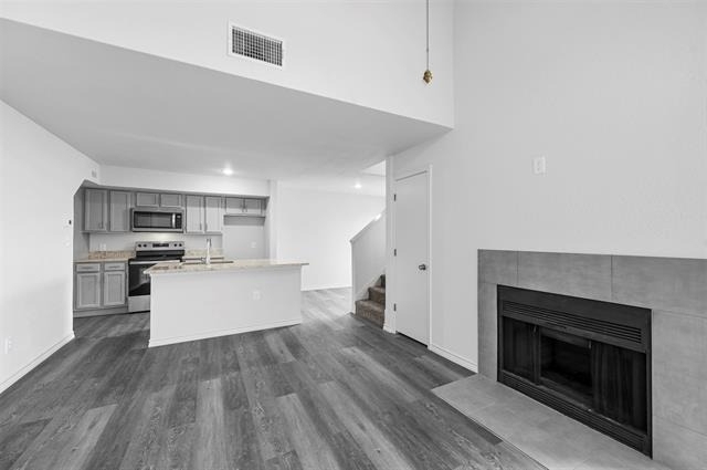 9825 Walnut Street - Photo 6