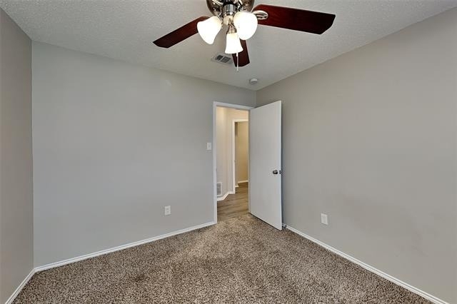 520 Bailey Street - Photo 14