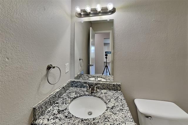 520 Bailey Street - Photo 18