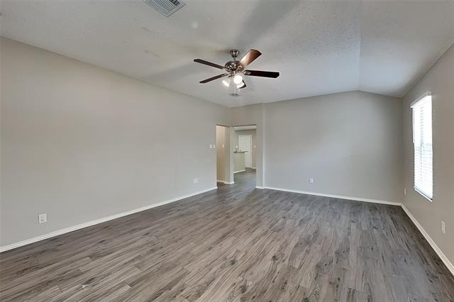 520 Bailey Street - Photo 1