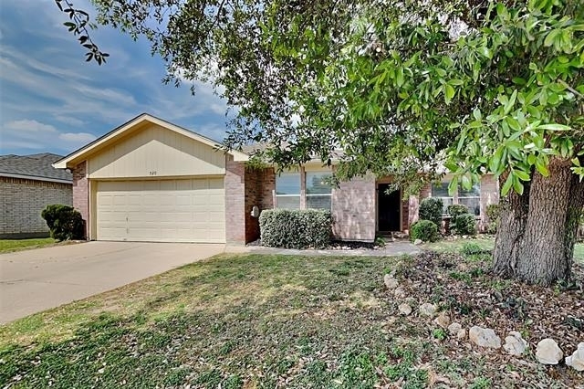 520 Bailey Street - Photo 0
