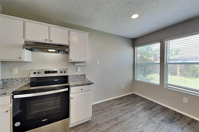 520 Bailey Street - Photo 5
