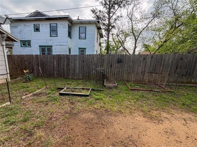 114 E Hull Street - Photo 16