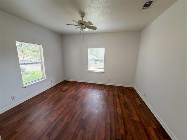 114 E Hull Street - Photo 11