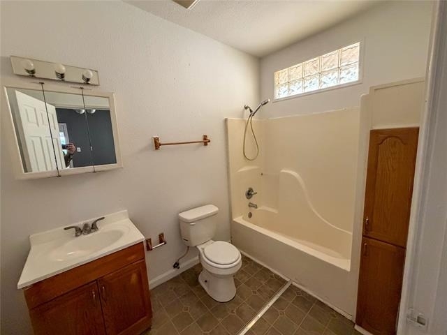 114 E Hull Street - Photo 13