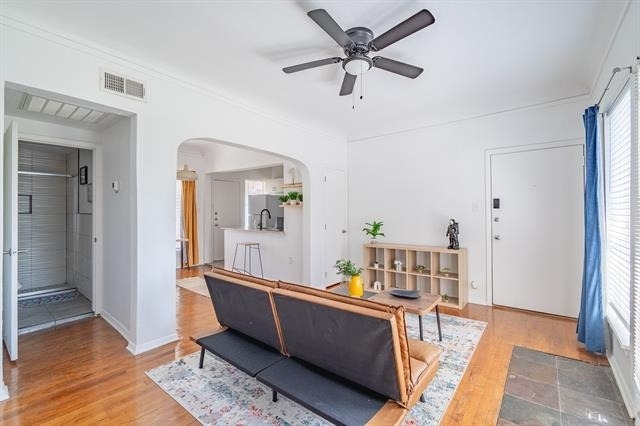 5305 Reiger Avenue - Photo 1