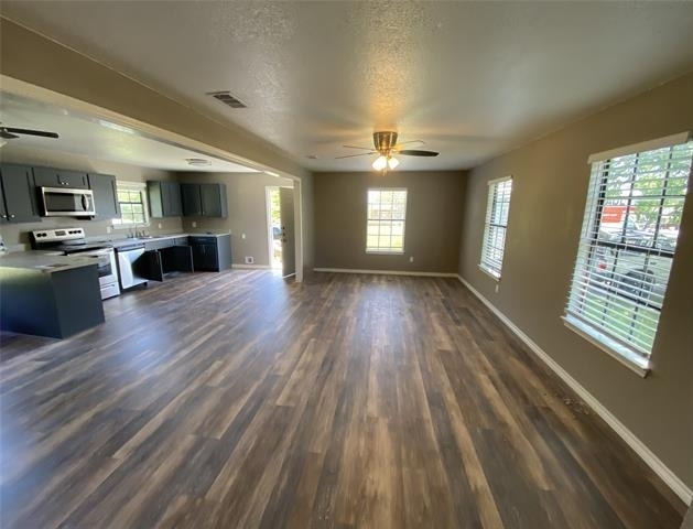 1502 Daffan Avenue - Photo 6