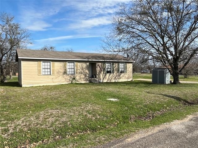 1502 Daffan Avenue - Photo 1