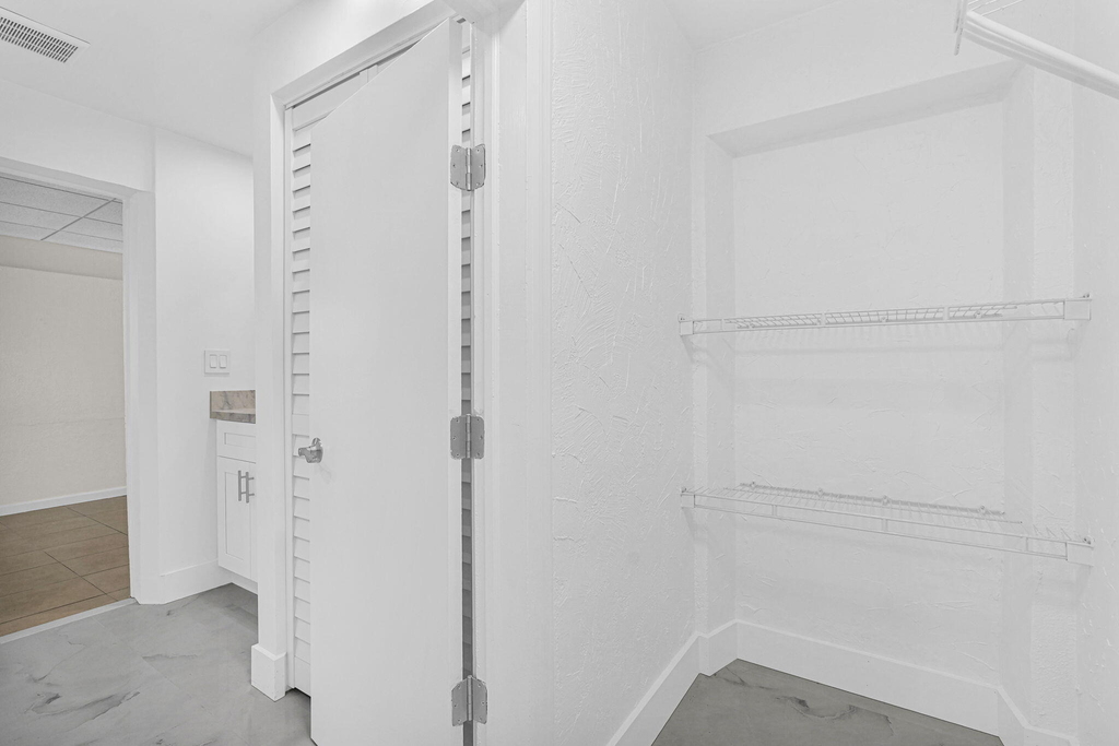 261 Ne 45th Street - Photo 15