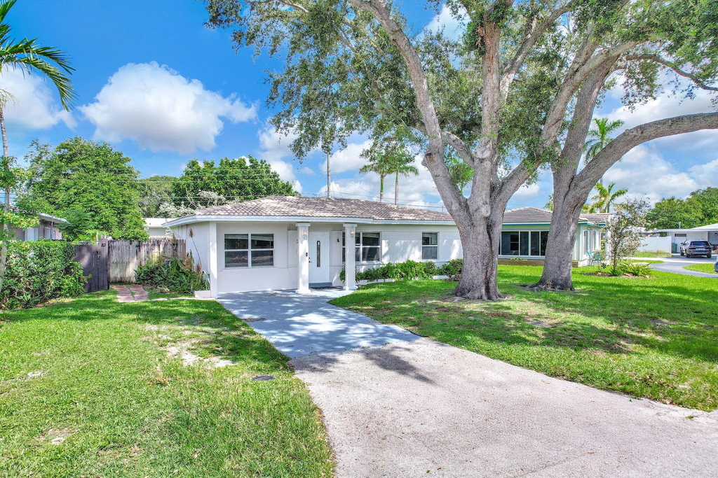 261 Ne 45th Street - Photo 48