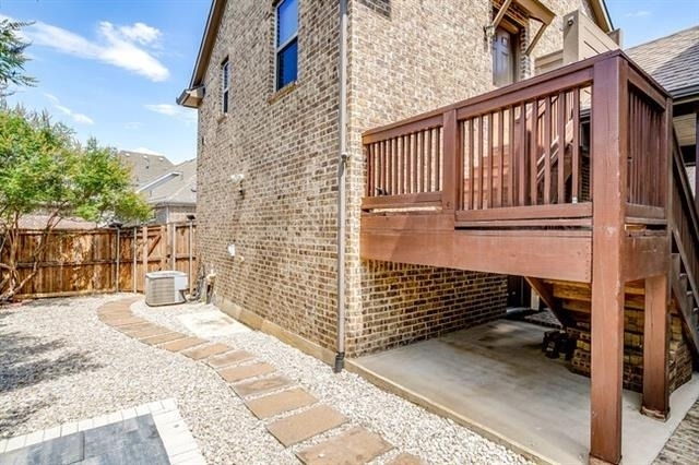 4203 Aspen Grove Court - Photo 2