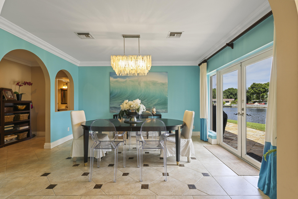 1925 Coral Gardens Drive - Photo 12