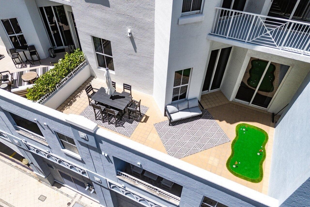 255 Evernia Street - Photo 23