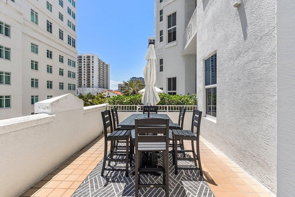 255 Evernia Street - Photo 20