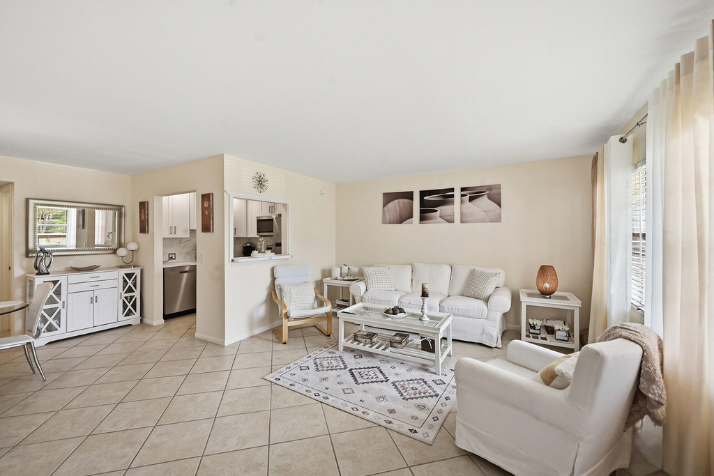 314 Brighton - Photo 5