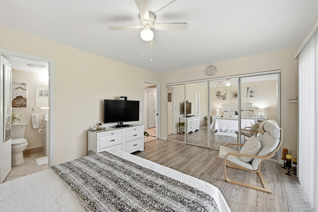 314 Brighton - Photo 12