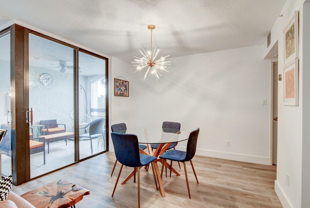 1915 Lavers Circle - Photo 11