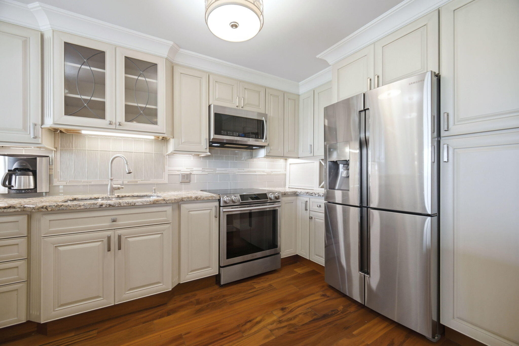 2901 S Palm Aire Drive - Photo 2