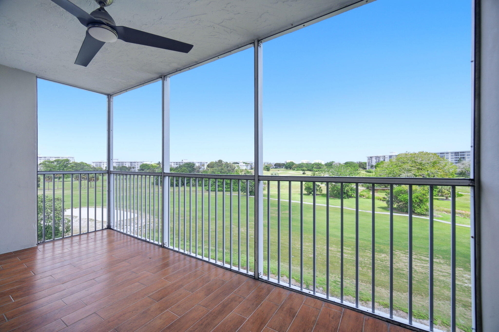 2901 S Palm Aire Drive - Photo 29