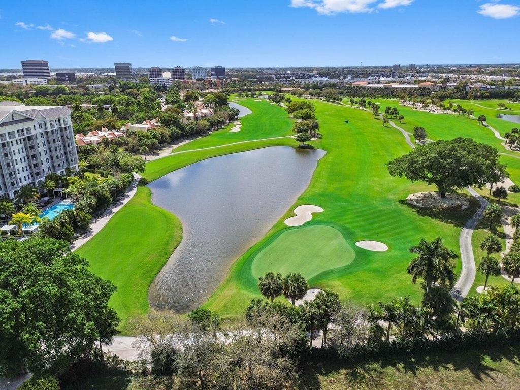2400 Presidential Way - Photo 14
