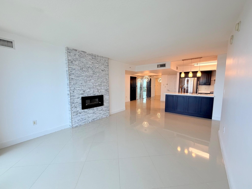3232 Coral Way - Photo 7