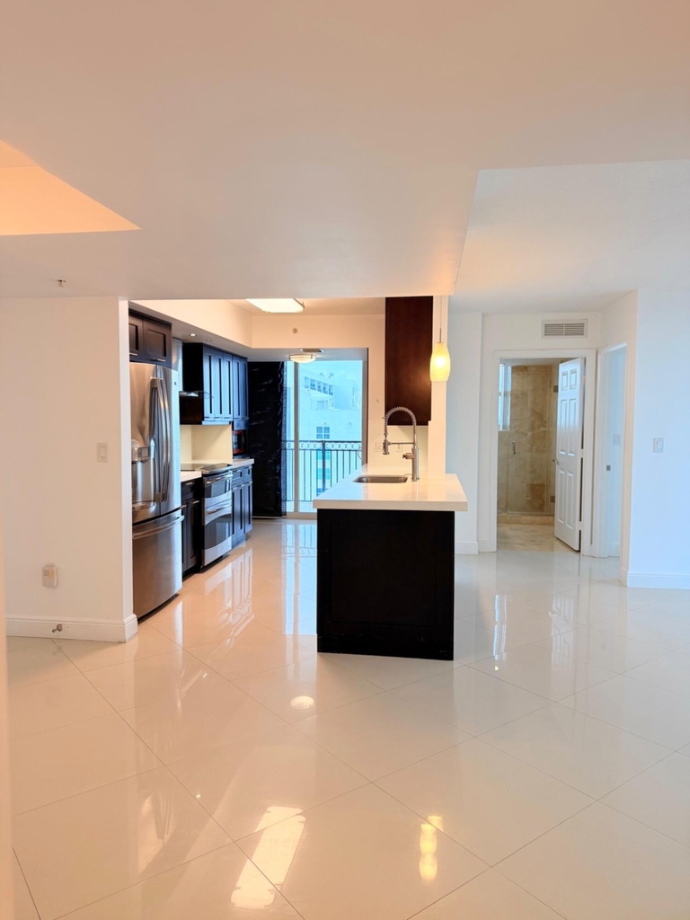 3232 Coral Way - Photo 2