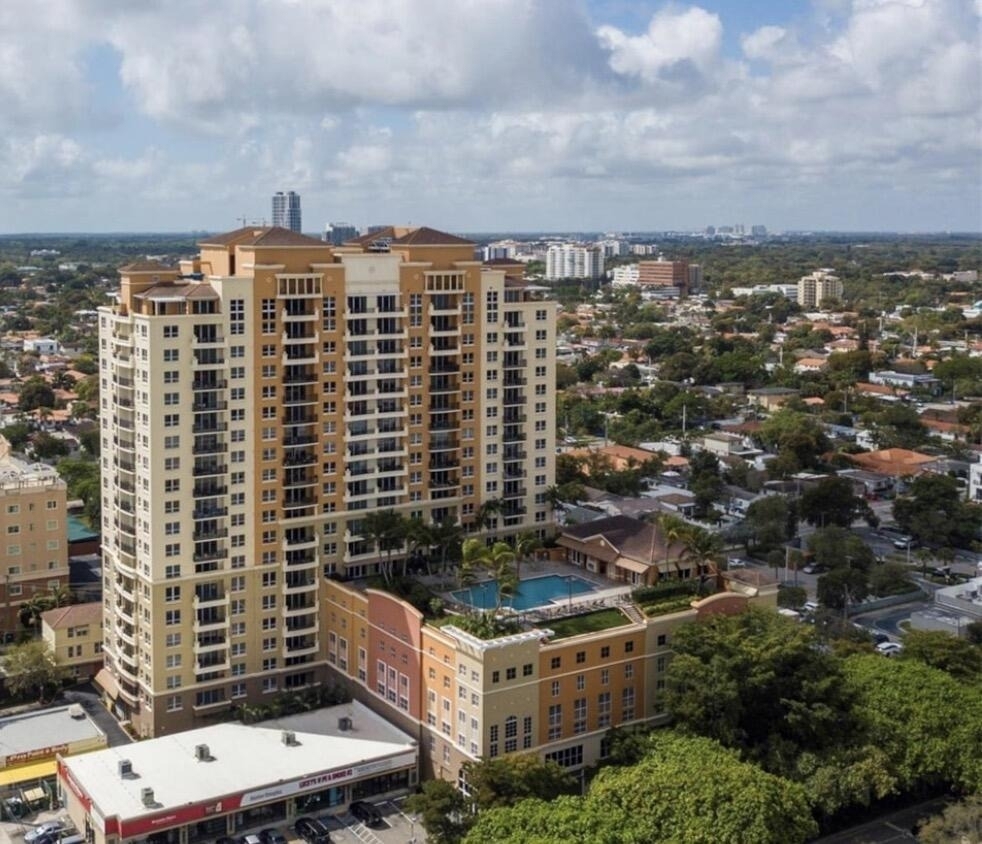 3232 Coral Way - Photo 2