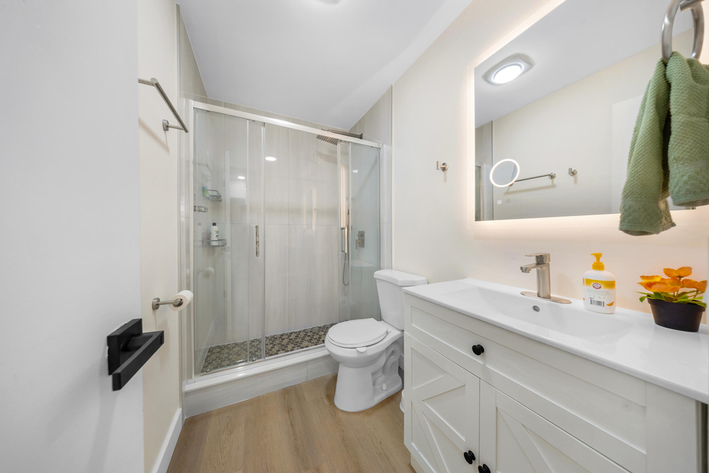1236 Ne 12th Avenue - Photo 6