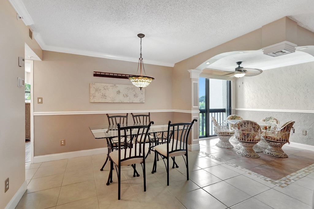 1915 Lavers Circle - Photo 10
