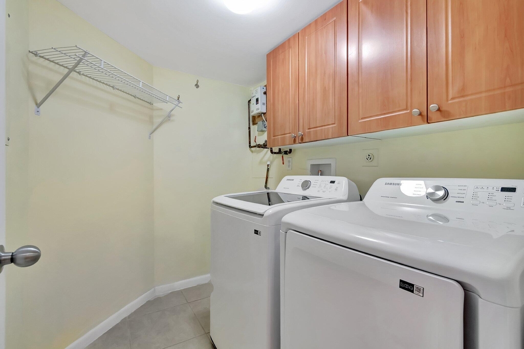 1915 Lavers Circle - Photo 30
