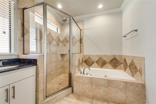 4432 Bowser Avenue - Photo 12