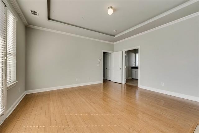 4432 Bowser Avenue - Photo 9