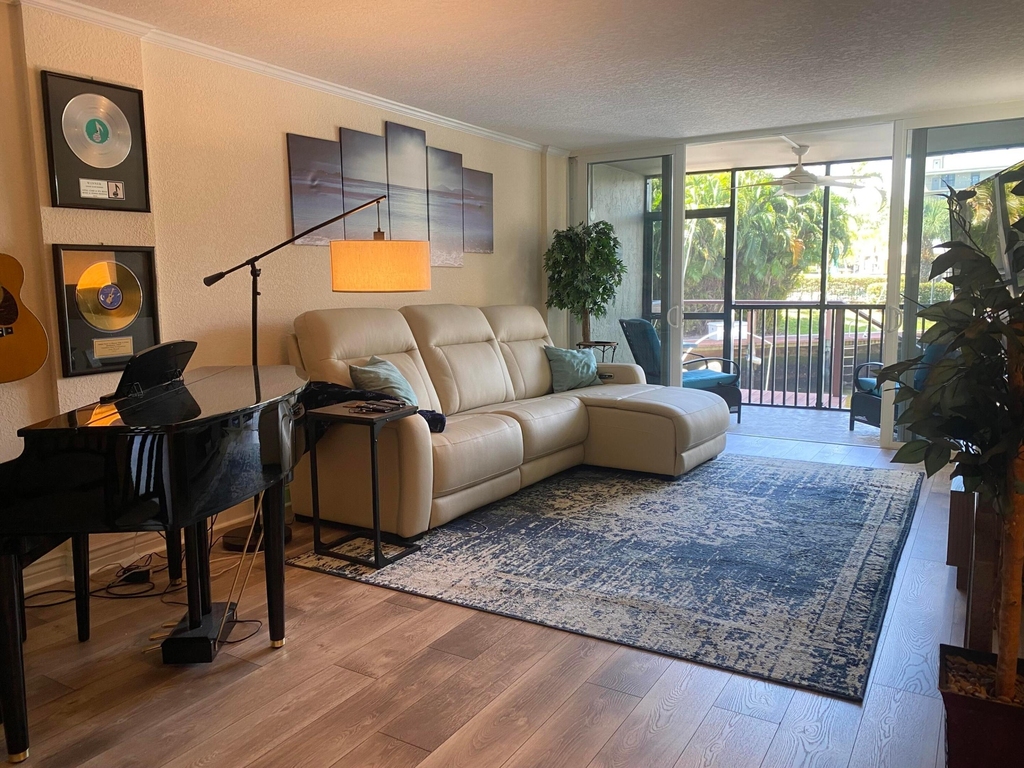 3 Royal Palm Way - Photo 8