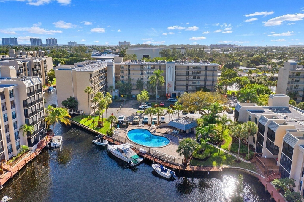 3 Royal Palm Way - Photo 33
