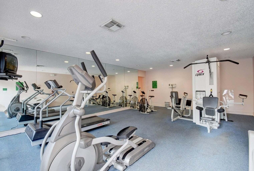 3 Royal Palm Way - Photo 32
