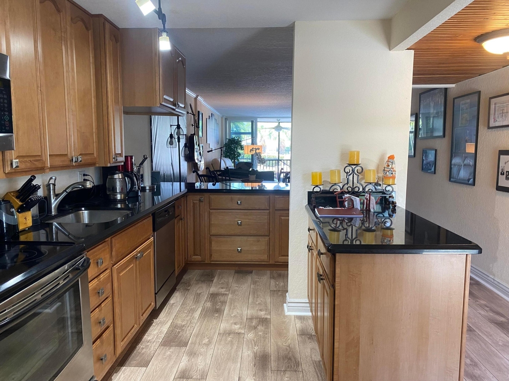 3 Royal Palm Way - Photo 4