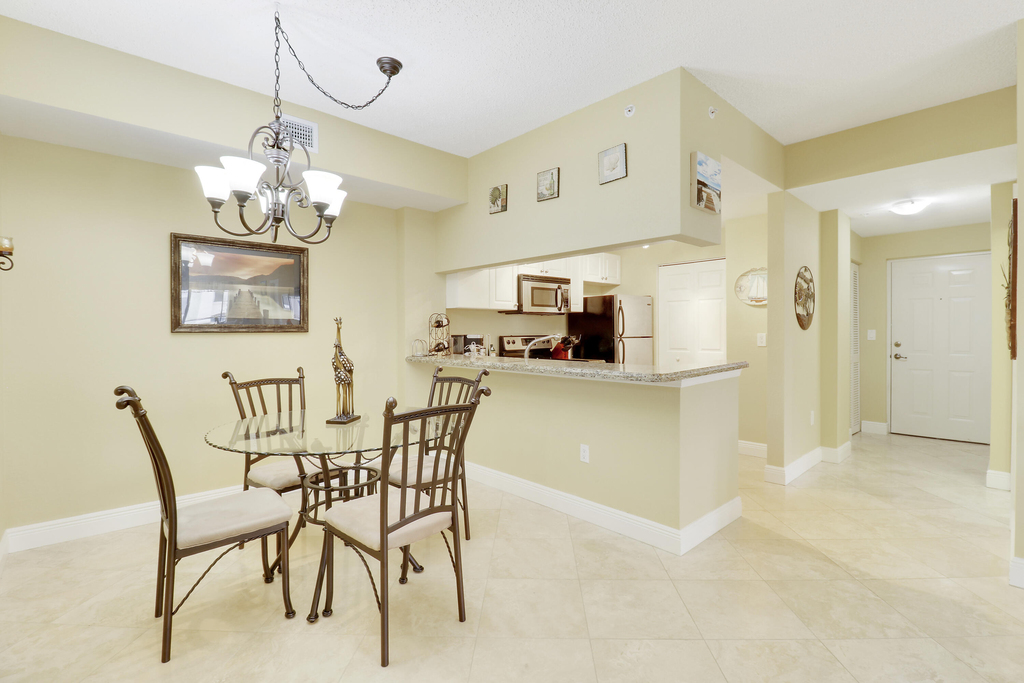2802 Sarento Place - Photo 14