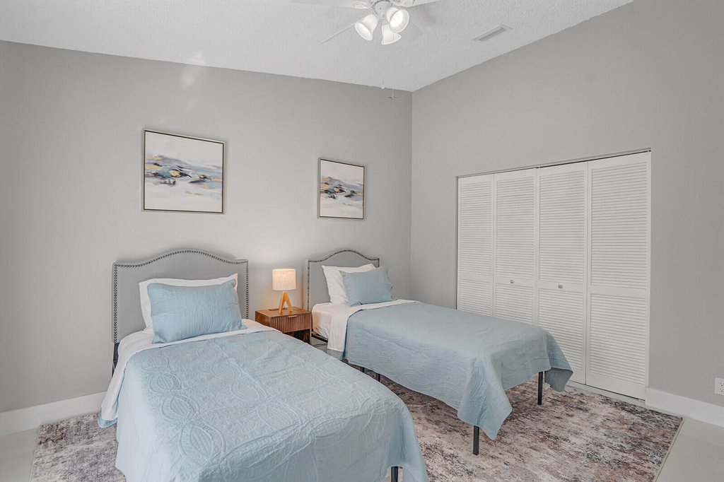 1329 Periwinkle Place - Photo 10