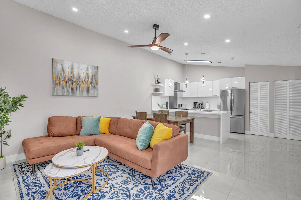 1329 Periwinkle Place - Photo 0