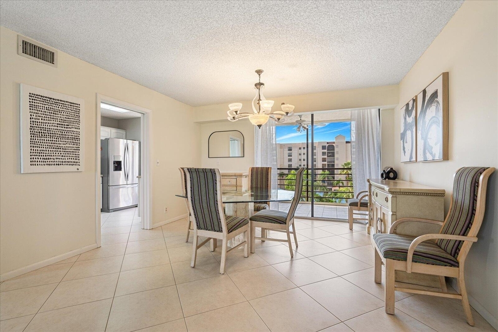 7564 Regency Lake Drive - Photo 9