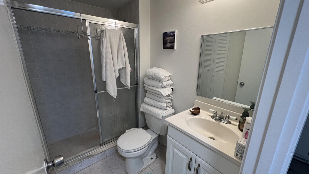 1301 Ne Miami Gardens Drive - Photo 6