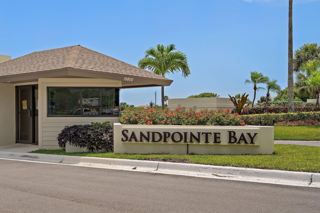 19800 Sandpointe Bay Drive - Photo 61