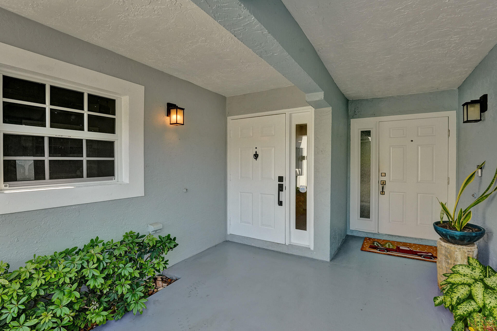 876 Jeffery Street - Photo 31