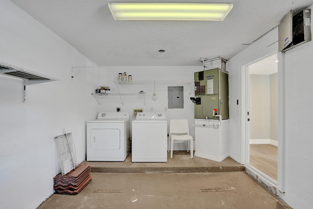876 Jeffery Street - Photo 29