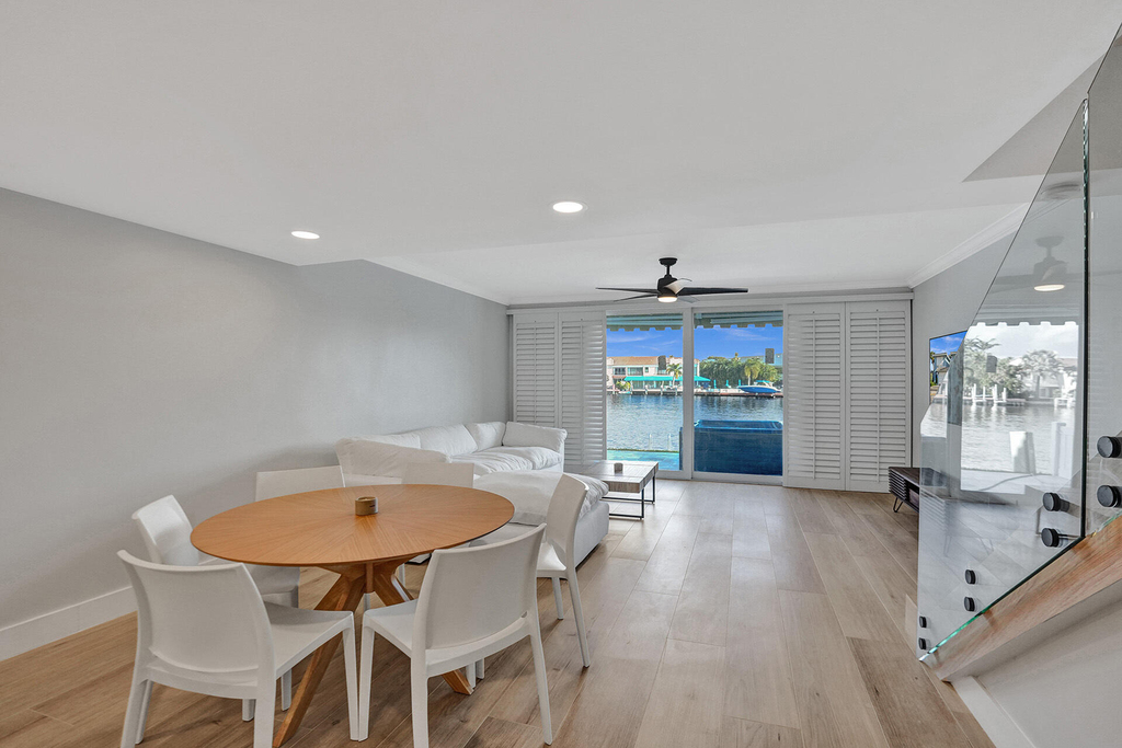 876 Jeffery Street - Photo 7