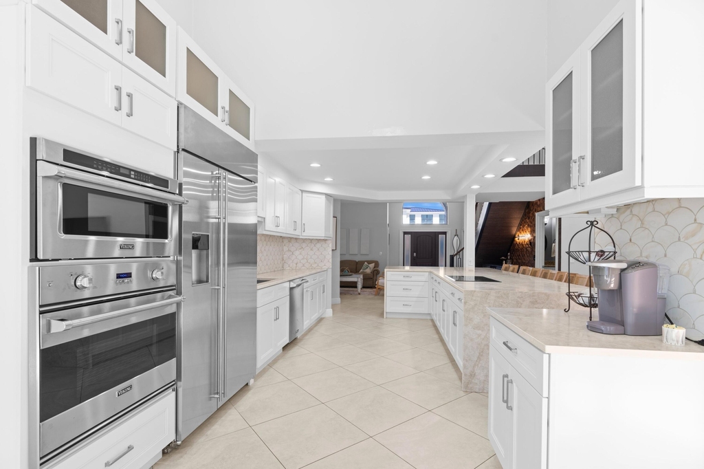 1050 Brooks Lane - Photo 8